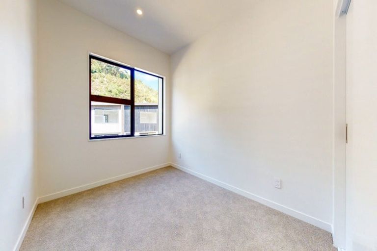 Photo of property in 49 Rua Kai Way, Brooklyn, Wellington, 6021
