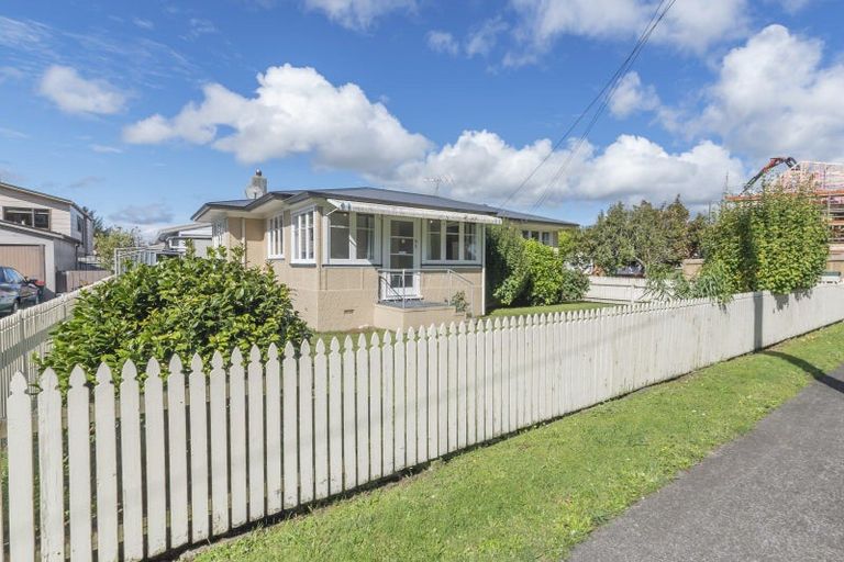 Photo of property in 1/7 Settlement Road, Papakura, 2110