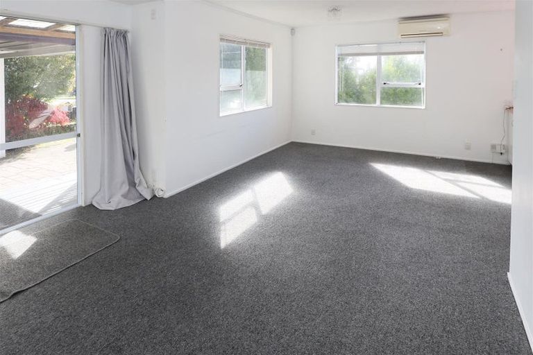 Photo of property in 417 Pukehangi Road, Pomare, Rotorua, 3015