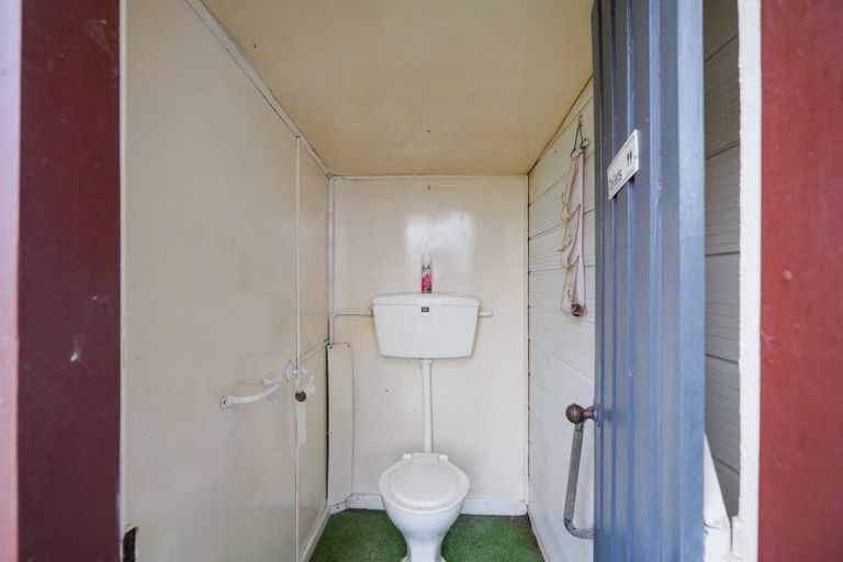 Photo of property in 203 Dunns Road, Otatara, Invercargill, 9879