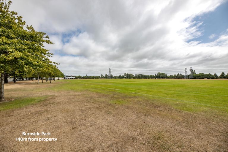 Photo of property in 1/8 Kyeburn Place, Avonhead, Christchurch, 8042