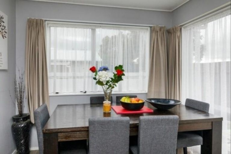 Photo of property in 8 Kaimanawa Street, Kelvin Grove, Palmerston North, 4414