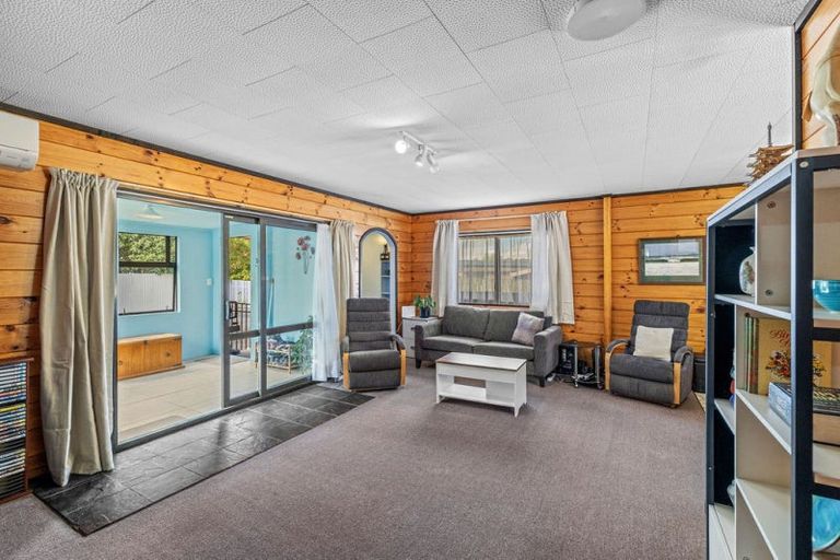 Photo of property in 11 Russell Street, Marton, 4710