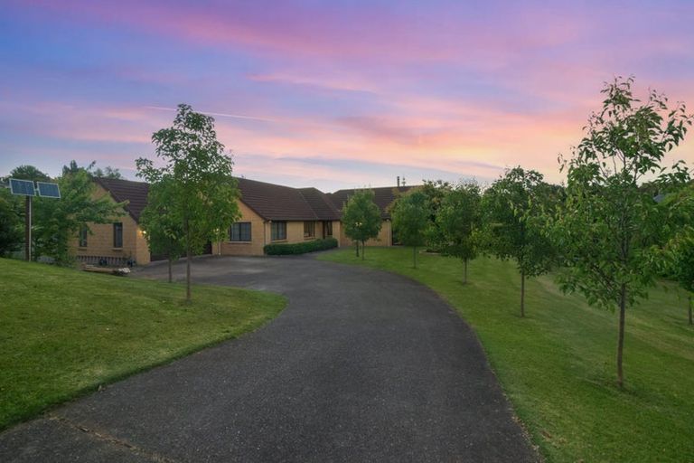 Photo of property in 9 Orakei Place, Welcome Bay, Tauranga, 3112