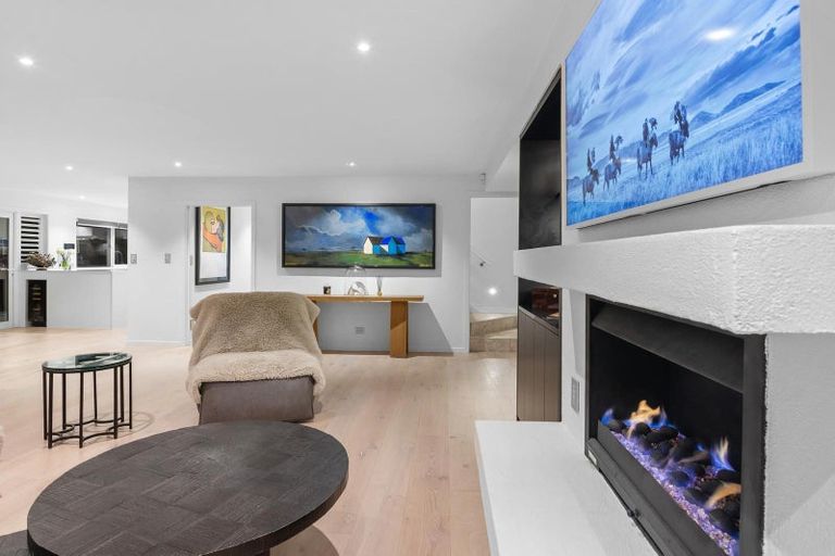 Photo of property in 15 The Strand, Takapuna, Auckland, 0622