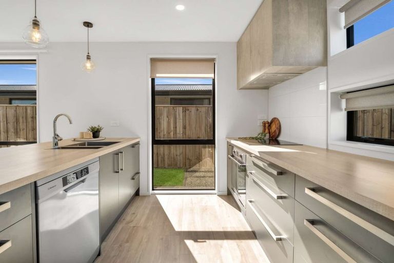 Photo of property in 22 Marliece Street, Rolleston, 7614