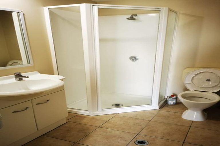 Photo of property in 3g/10 Crown Lynn Place, New Lynn, Auckland, 0600