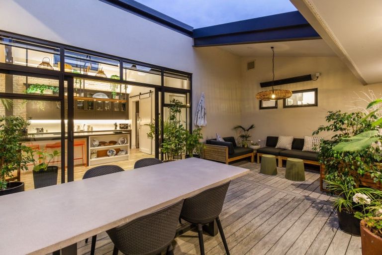 Photo of property in 1/3 Mahia Street, Ahuriri, Napier, 4110