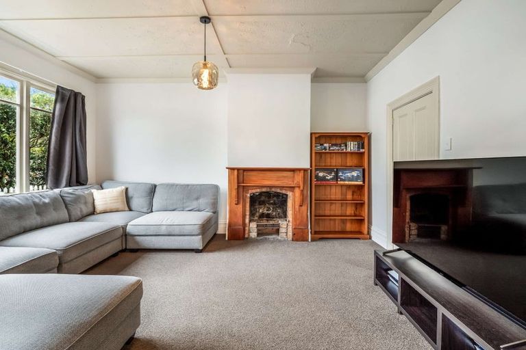 Photo of property in 42 Seddon Street, Aramoho, Whanganui, 4500