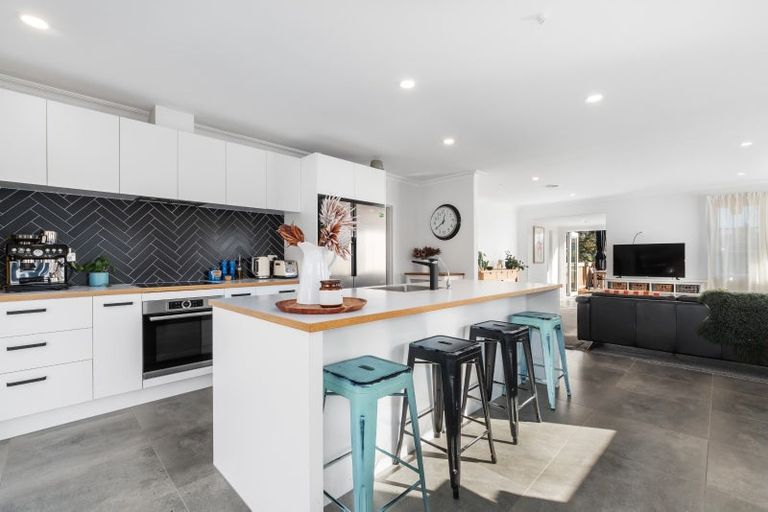 Photo of property in 20 Goods Road, Otumoetai, Tauranga, 3110