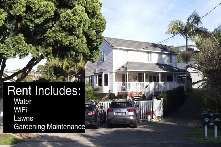 Photo of property in 1/2 Heathcote Road, Castor Bay, Auckland, 0620