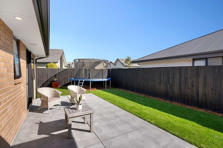 Photo of property in 7 Selfe Crescent, Burwood, Christchurch, 8083