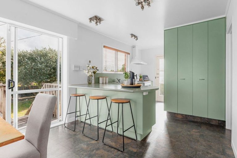 Photo of property in 2 De Vere Crescent, Chartwell, Hamilton, 3210