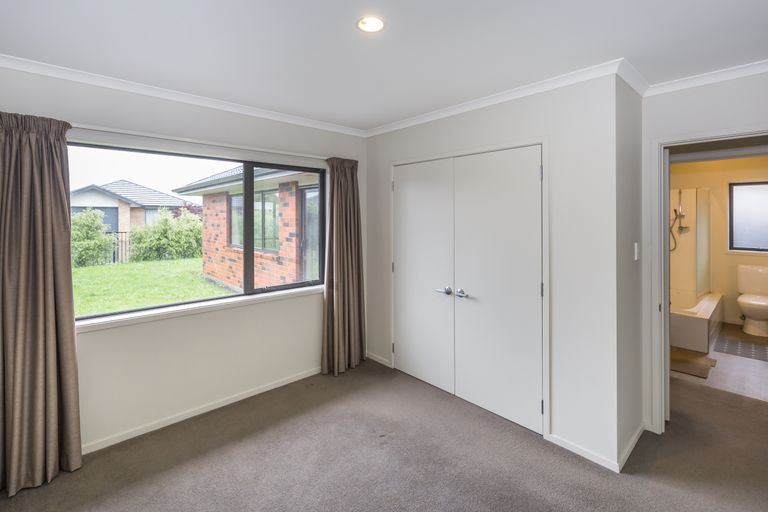 Photo of property in 35 Maclaren Road, Wigram, Christchurch, 8042