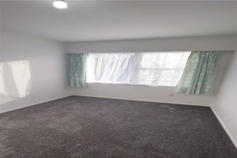 Photo of property in 2/79 Rimu Street, New Lynn, Auckland, 0600