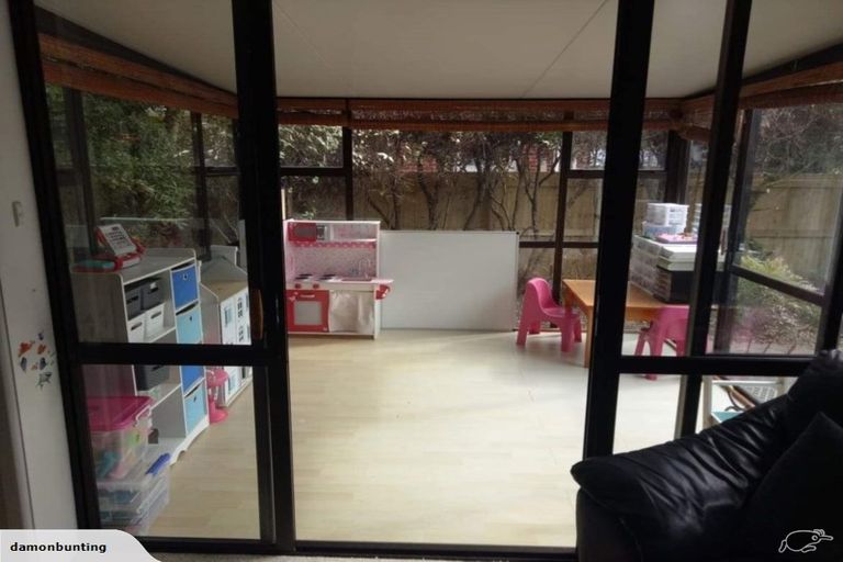 Photo of property in 214 Condell Avenue, Papanui, Christchurch, 8053