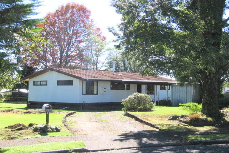 Photo of property in 3 Ngahue Place, Tokoroa, 3420