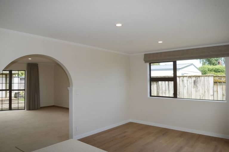 Photo of property in 63a Ngaio Road, Waikanae, 5036