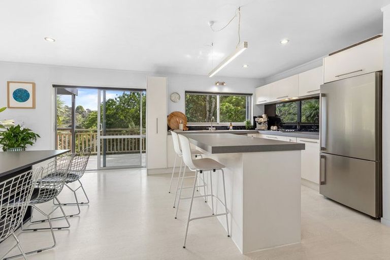 Photo of property in 15 Albany Heights Road, Dairy Flat, Albany, 0792