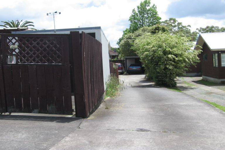 Photo of property in 2/8 Ashlynne Avenue, Papatoetoe, Auckland, 2025