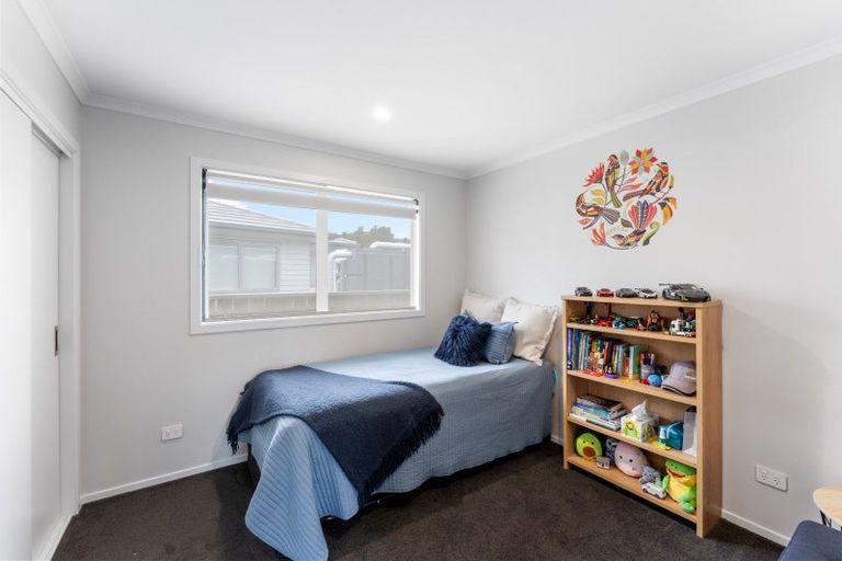 Photo of property in 1 Kikorangi Way, Paraparaumu, 5032