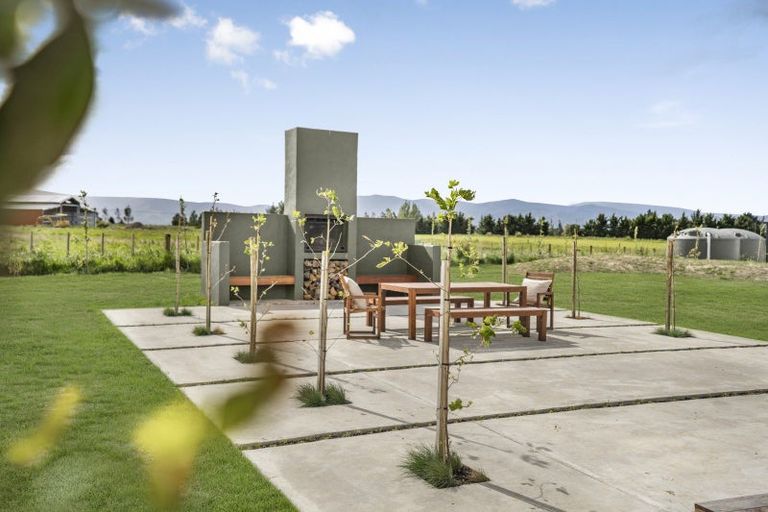 Photo of property in 906a&b Bidwills Cutting Road, Morison Bush, Greytown, 5794