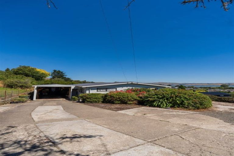 Photo of property in 22 Chatham Street, Waihola, Milton, 9073