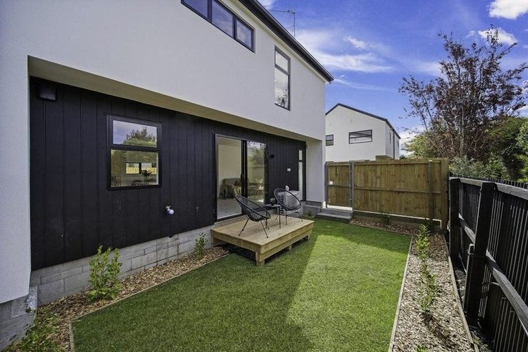 Photo of property in 2/14 Croydon Street, Sydenham, Christchurch, 8023