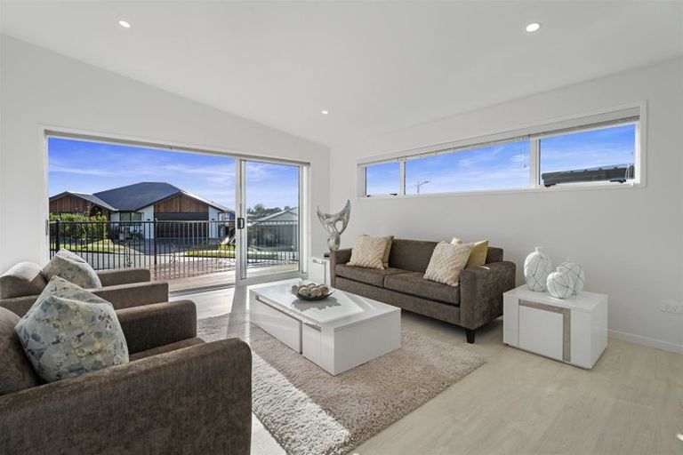 Photo of property in 3 Manotini Way, Pyes Pa, Tauranga, 3112