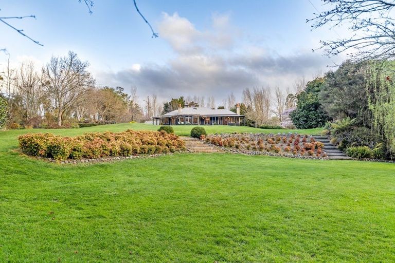 Photo of property in 274 Polson Hill Drive, Aokautere, Palmerston North, 4471