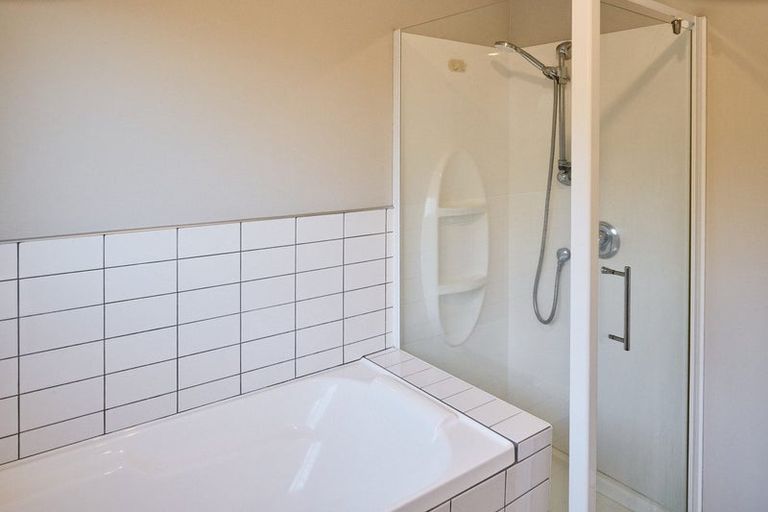 Photo of property in 25 Longitude Place, Whitby, Porirua, 5024