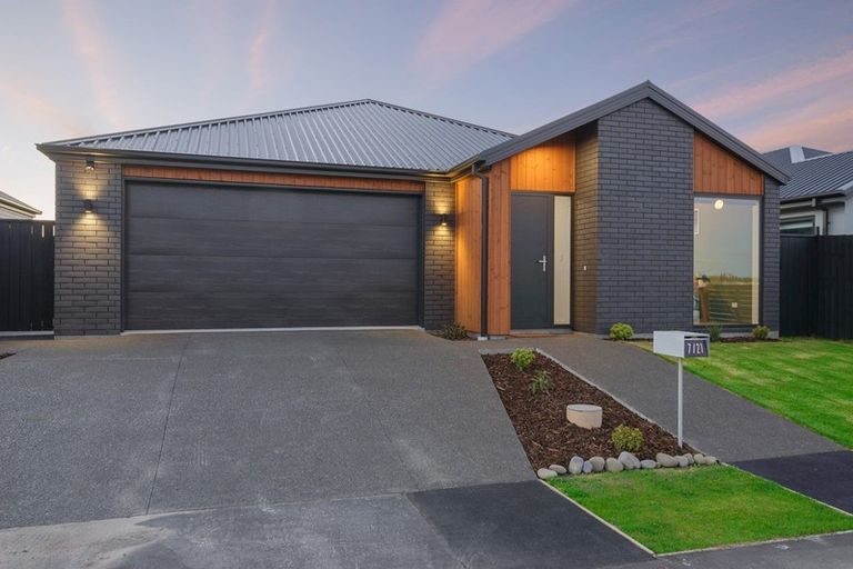 Photo of property in 7/21 Blakes Road, Belfast, Christchurch, 8051