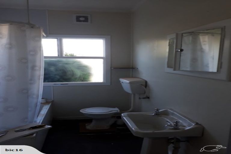 Photo of property in 472 Tay Street, Hawthorndale, Invercargill, 9810