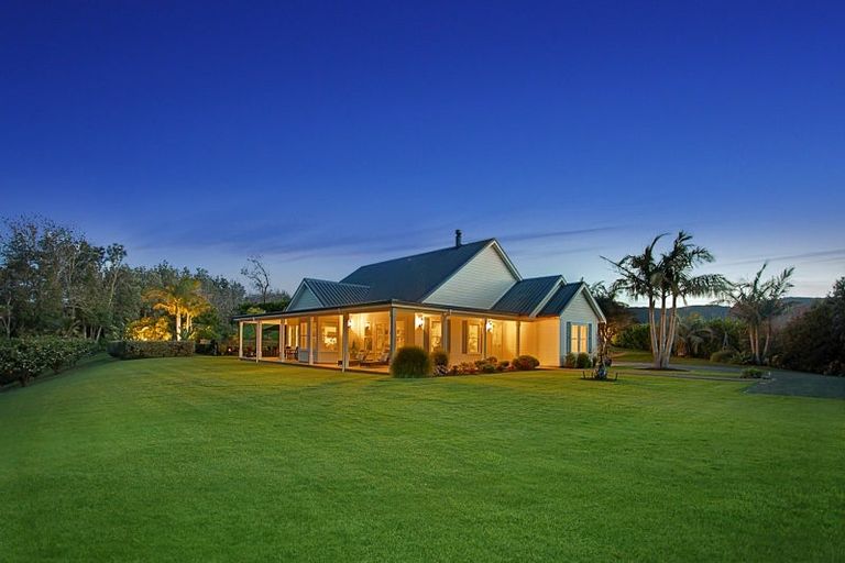 Photo of property in 41 Retreat Road, Haruru, 0204
