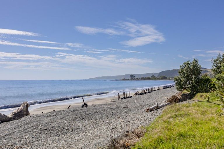 Photo of property in 265 Clifton Road, Te Awanga, 4102