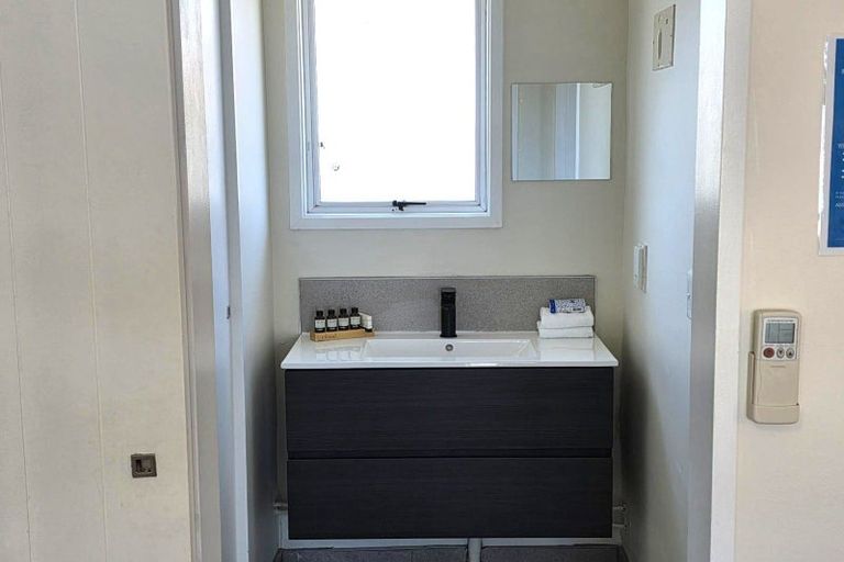 Photo of property in 76 Lake Terrace, Taupo, 3330