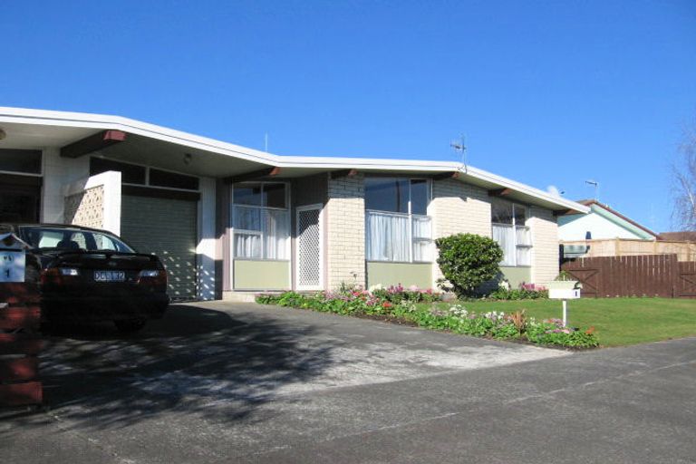 Photo of property in 3 Moyne Avenue, Milson, Palmerston North, 4414