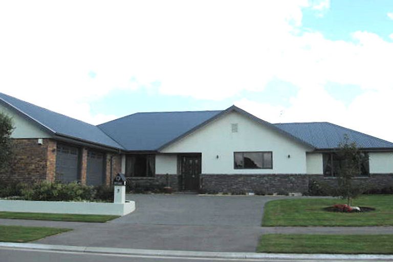 Photo of property in 3 Cathcart Crescent, Prebbleton, 7604