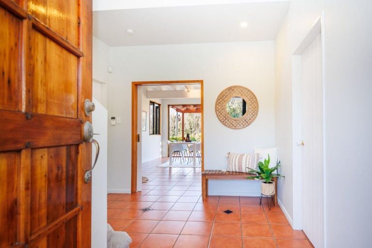 Photo of property in 20 Cashmere Drive, Fitzherbert, Palmerston North, 4410