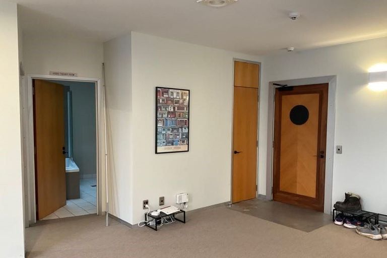 Photo of property in Dominion Apartments, 28/80u Victoria Street, Wellington Central, Wellington, 6011