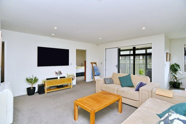 Photo of property in 1/36 Reginald Street, Burwood, Christchurch, 8083