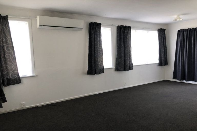 Photo of property in 11 Fleming Street, Mangere East, Auckland, 2024