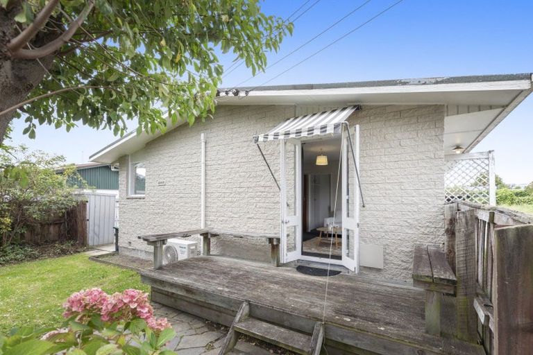 Photo of property in 1/32 Kinloch Street, St Albans, Christchurch, 8014