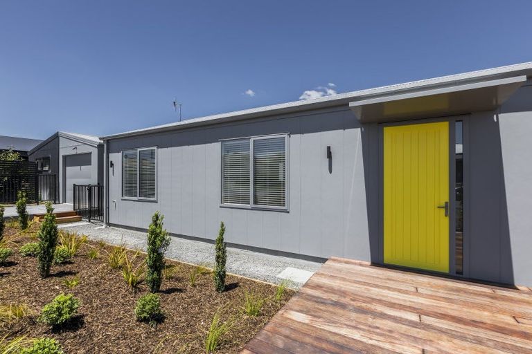 Photo of property in 2 Highgrove Place, Waipukurau, 4200