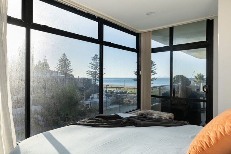 Photo of property in 21 Maunganui Road, Mount Maunganui, 3116