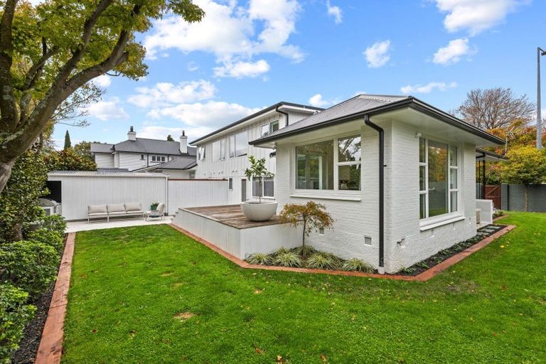 Photo of property in 1 Glandovey Road, Fendalton, Christchurch, 8052