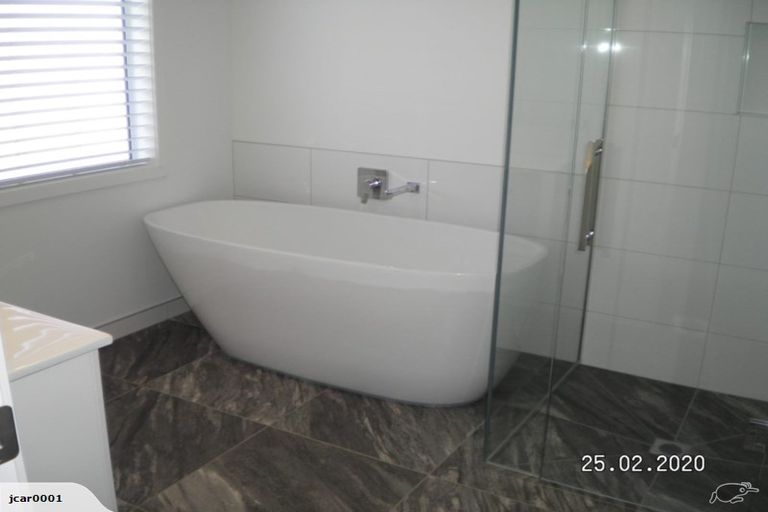 Photo of property in 51 Mike Smith Drive, Cambridge, 3434