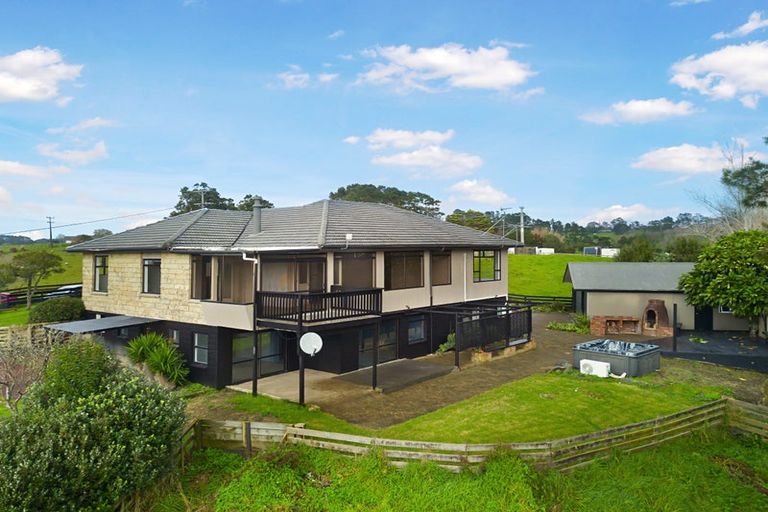 Photo of property in 301 Spur Road, Stillwater, Silverdale, 0993