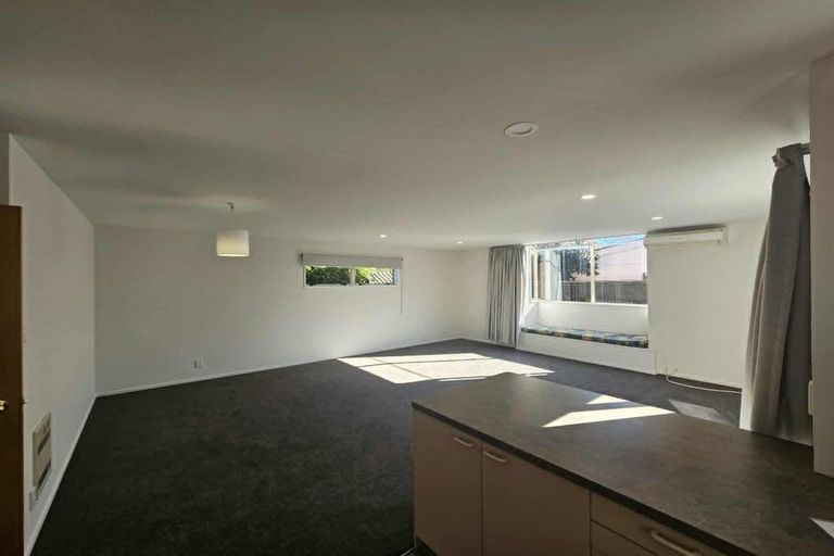 Photo of property in 1/175 Wairakei Road, Bryndwr, Christchurch, 8053
