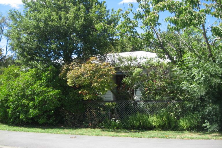 Photo of property in 20 Dover Street, St Albans, Christchurch, 8014